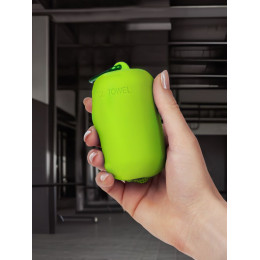 Охлаждающее полотенце Narvik в силиконовом чехле, зеленое яблоко