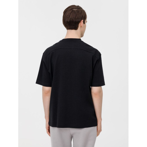 Футболка оверсайз унисекс Sideline, черная