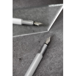 Ручка перьевая PF One, серебристая